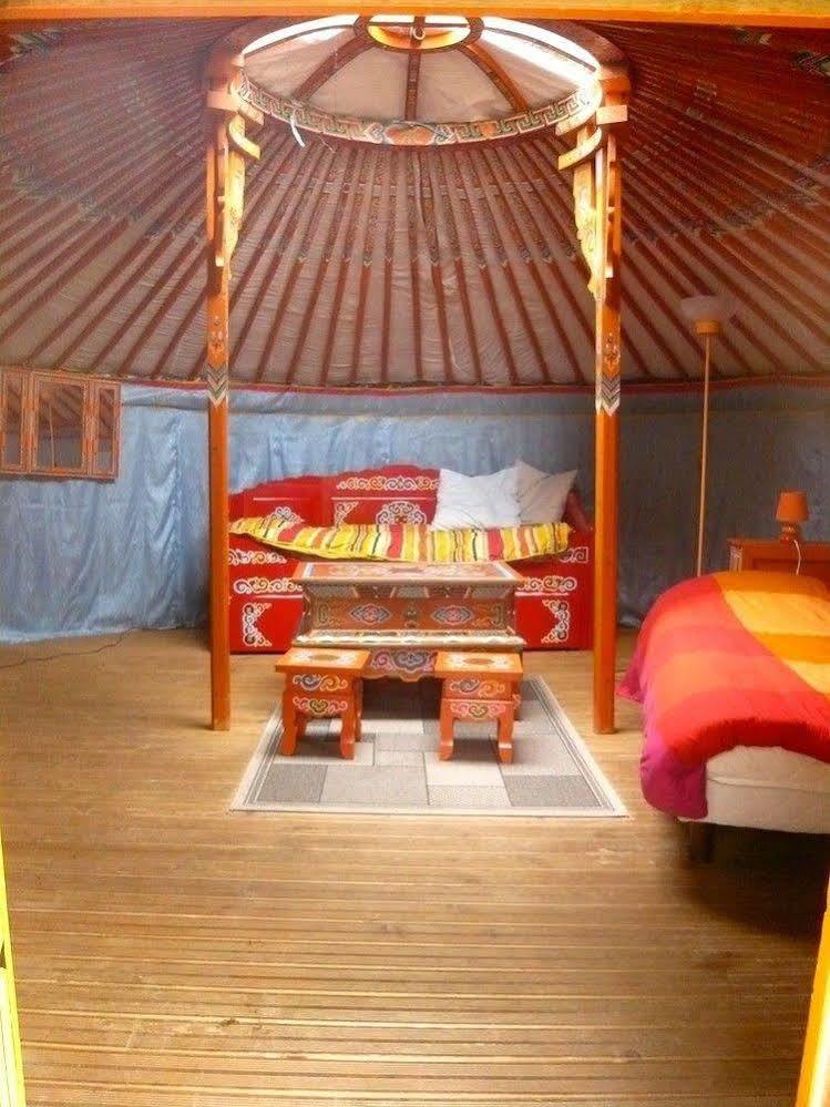 Mer Et Yourtes Hotel Henvic Kültér fotó
